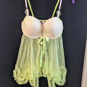 Victoria Secret lingerie top 36D